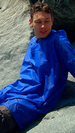 wet hiking cagoule for swimming